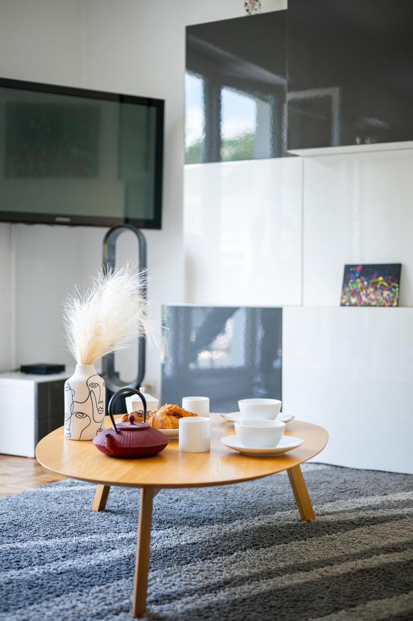 Appartement Ciel D'orves - Terrasse Spacieuse- Parking Prive Nice